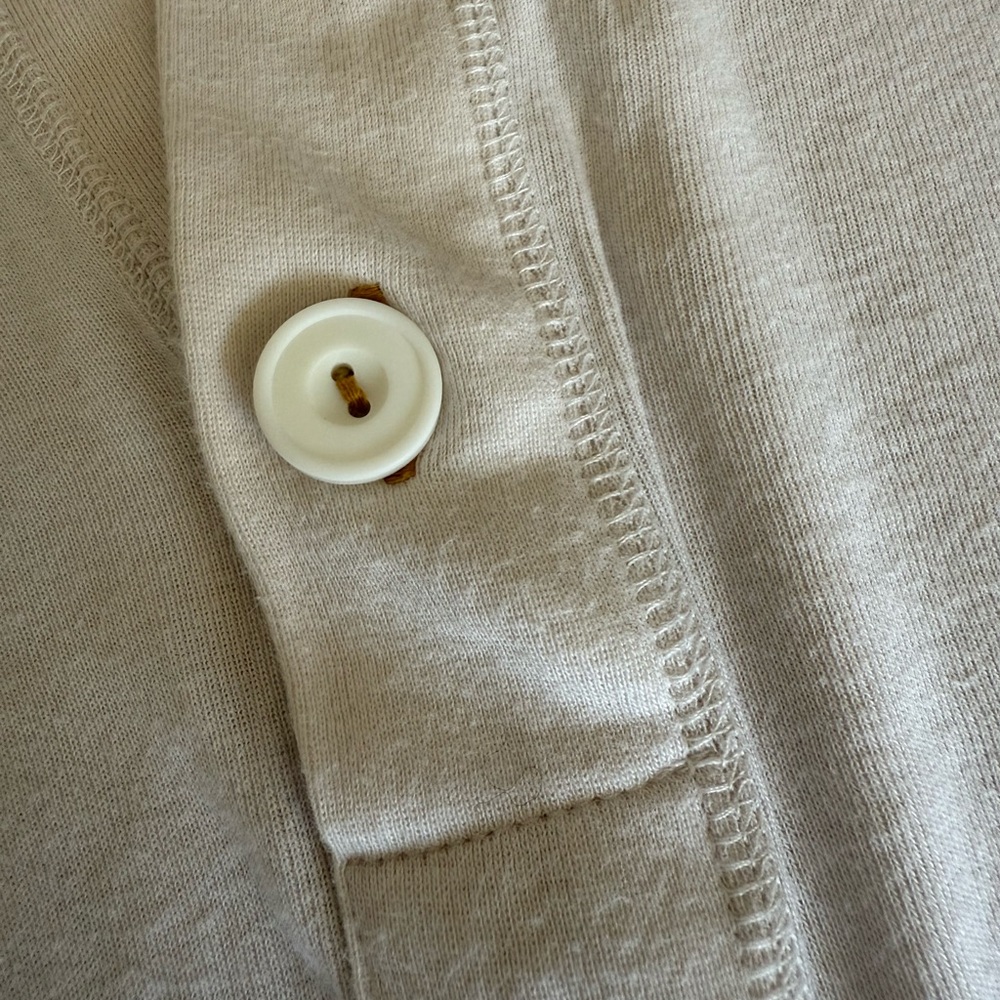 Women’s Urban Outfitters Cream Knit Top - Picture 5 of 9